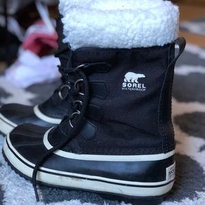 Sorel Winter Snow Boots/Waterproof